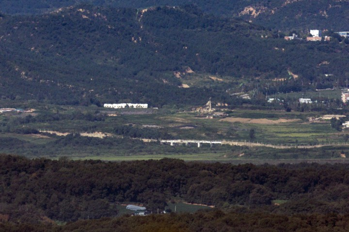 DMZ 수색 중 지뢰 폭발 참사... 대대장 발목 절단에 '목함지뢰' 재현 우려