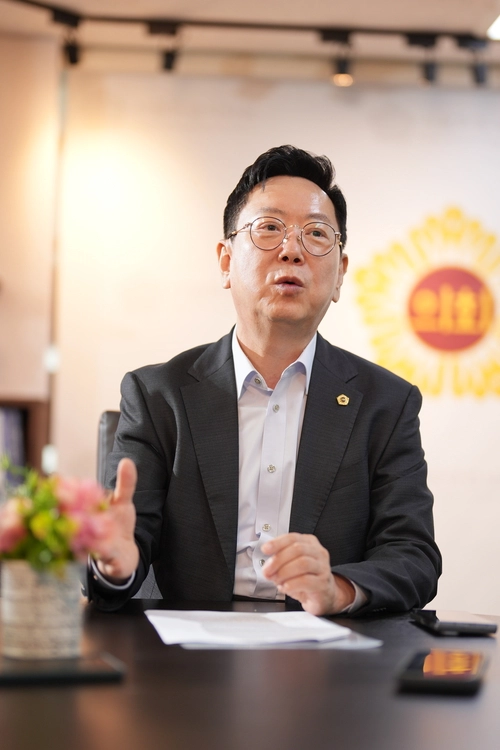 김광철 서울시의원(국민의힘, 송파2)이 30일 시의회 의원회관에서 디지털타임스와 인터뷰를 하고 있다. [김동준 기자]