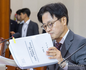트럼프 “韓 알래스카 LNG 투자”…산업부는 “투자 여부·규모 아직”