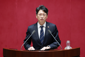 홍 국토부 장관 “수도권 주택 공급 확대…정비사업 지연요인 해소”