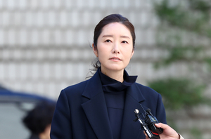 ‘1억 공천헌금’ 강선우 의원 1심서 징역 2년 6개월… 법정구속