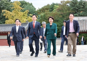 국민의힘 문체위, 종묘 현장 시찰… “세운4구역 제동은 이재명 정부의 이중잣대”