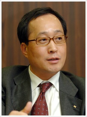 [HSDPA로 이통 세대교체] 김신배 SK텔레콤 사장