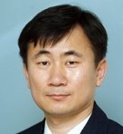 [김욱원 칼럼] 상아탑과 취업전쟁