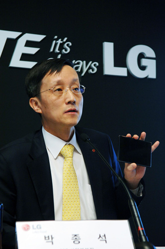 LG 핵심사업 3대 전략 `LTEㆍ대화면ㆍ쿼드코어`