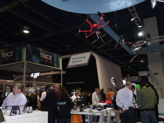 CES ‘드론 전용관’에 놀랄만한 중국제품들이…