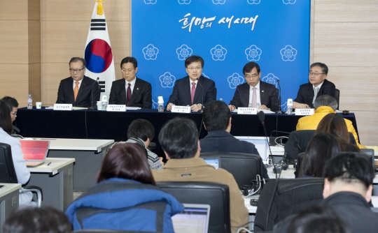 스마트카·5G … 9대 미래성장산업 지원 10조 증액