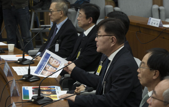 김상만·김영재 `비선진료` 추궁… 대통령 미용시술 의혹 쏟아져