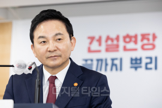 [노조불법 명운 건 尹대통령] 타워크레인 기사 1명이 `월례비`라며 2억 챙겨