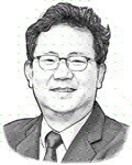 [강현철 칼럼] 김호중과 조국의 `빈체로`, `가짜 정의`가 판치는 사회