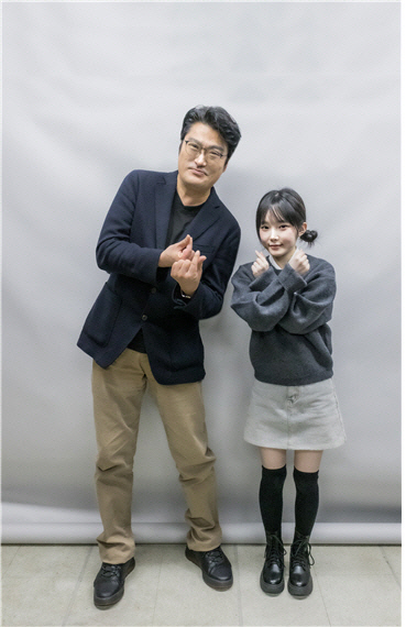 [희대의 NOW 구독중] 1인 미디어 접수 완료… 이젠 버추얼 캐릭터로 `정면 돌파`