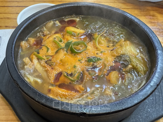 [정래연의 요리조리] 한번 맛보면 ‘피’할 수 없는 맛 ‘선지해장국’